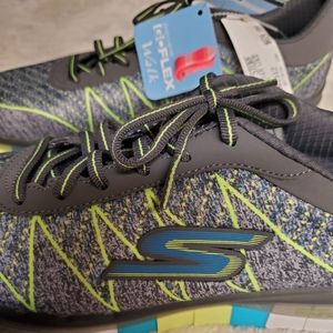 Skechers NWT 9.5 Go Flex Walk